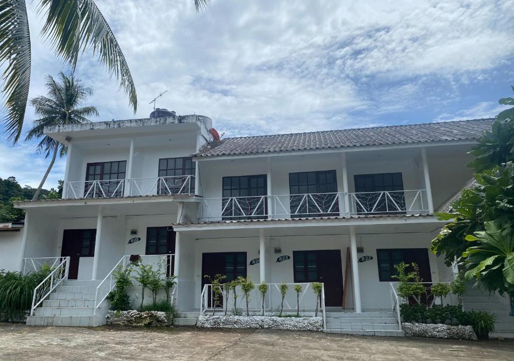 Bai Lan Hotel | White house bailan resort