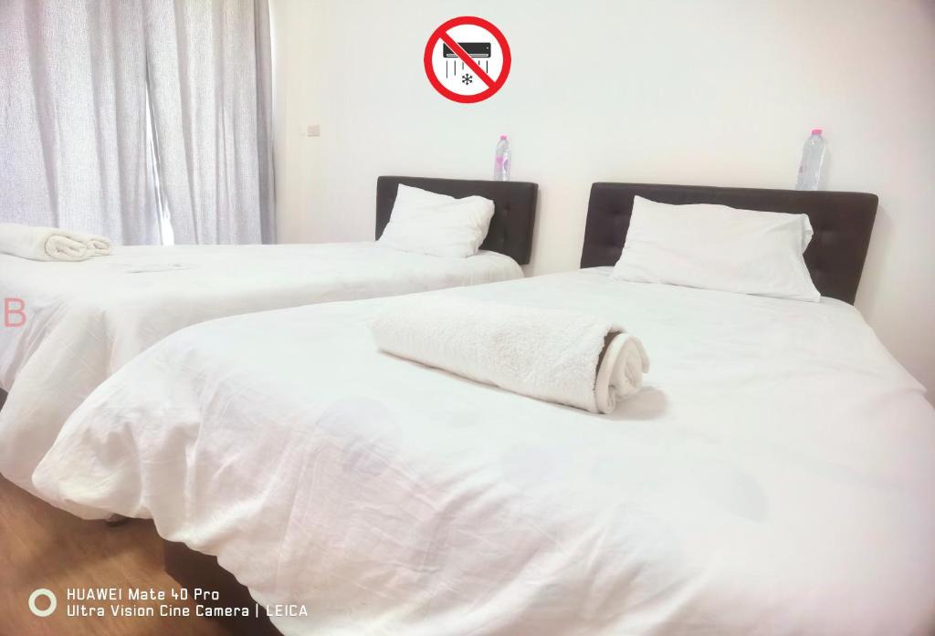 Nakhon Chai Si Hostel | YYK Hostel 24H