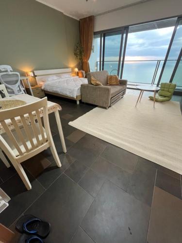 Argyle Phratamnak Pattaya | North Pattaya