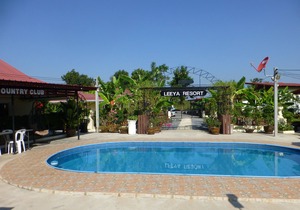 1 bedroom pool Villa Tropical fruit garden Fast Wifi Smart Tv