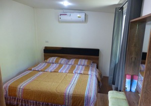 1 bedroom pool Villa Tropical fruit garden Fast Wifi Smart Tv