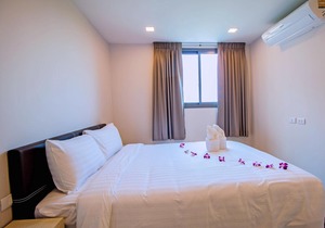 1 BR @Laguna Bay 2 Unit#4