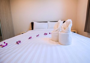 1 BR @Laguna Bay 2 Unit#4