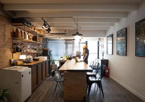 2BR House with Bathtub near Old City
