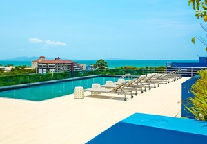 Acqua Condo by Tech