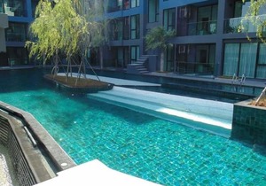Acqua Condominium