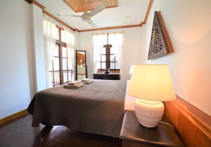 Amazing 3 bedroom sea view villa with plunge pool & roof terrace.