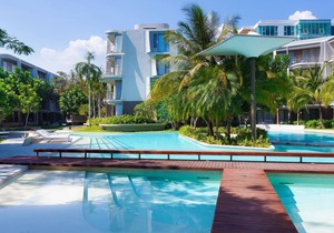 Baan SanKraam 2BR Apt, EBB-PoolView