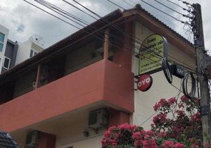Ban Elephant Blanc Apartment