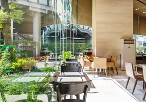 Charming Sky Bay Suite near BTS Phrakanong 简约迷人房近轻轨站 U6