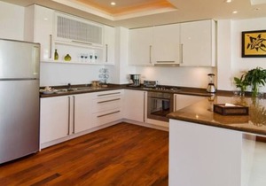Coconut Island 4 Bedroom Beachfront Pool