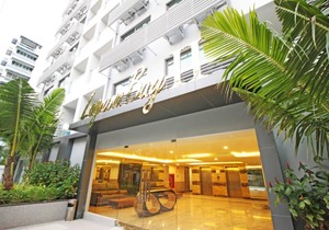 Deluxe 1 bedroom apartment @Laguna Bay 2 Unit#3