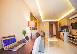 Deluxe 1 bedroom apartment @Laguna Bay 2 Unit#3