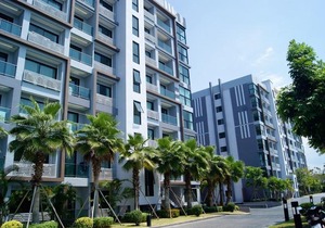 Dusit Grand Park By Lurii