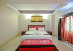 G9 Hotel Danok