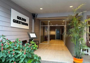 GOLDEN GUESTHOUSE by The Beach Cha Am