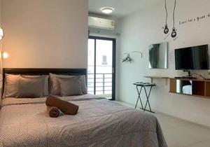 HOMEY-Sleepy Don Mueang Airport Hostel