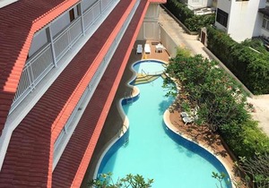 Hua Hin Baanklang Condo by Petch