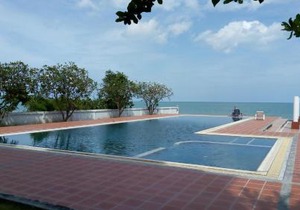 Khanom Condo
