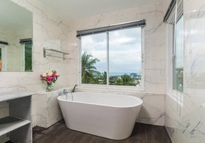 KTV- Sea view pool villa in Kata for 10 people, Big Buddha views