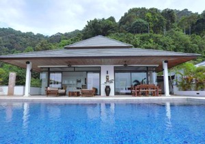 Kulraya Villas - Luxury Serviced Pool Villas (A)