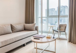 Luxurious exclusive Suite 2 BR near BTS Thonglor 家庭奢华房近通罗站 U6