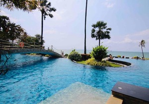 Luxurious Beachfront Pattaya