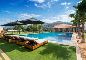 Mela Garden Retreat Cottage