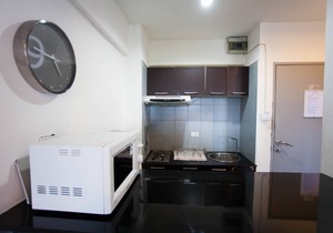 Night Bazaar Road - 40 Sqm - 7th Floor - Work-From-Home w/Fully Fitted Kitchen