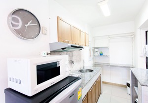 Night Bazaar Road - 40 Sqm - 3rd Floor - Work-From-Home w/Fully Fitted Kitchen