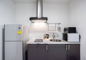 One Bedroom Suite (100 sqm)