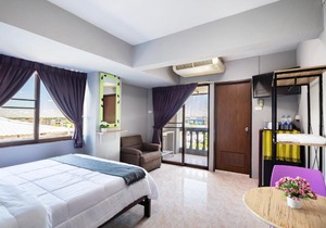 Penyos Mansion (Long Stay)