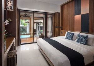 Plunge Pool Suite 05