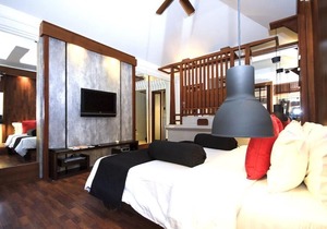 Plunge Pool Suite 16