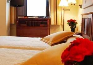Private room in rural hotel with charm 4