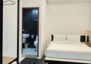 Room with Breakfast · Standard Room, 16min to Phuket Old Town