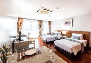 Royal Suite Hotel Bangkok