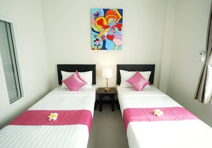 Sabai Twin Bed +Massage 30 Mins 1 pax + Breakfast