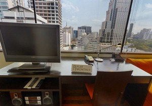 Siri Sathorn Apartment - 1606