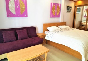 Spacious 3rd floor studio at Baan Suan Lalana