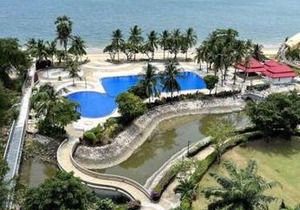 Sunshine Beach Condotel by Lux