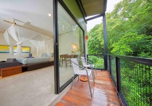 The Myth Villa by SriLanta with breakfast