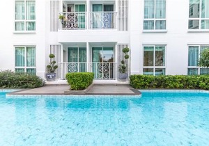 The Orient Resort & Spa Pool access Pattaya ห้องพักติดสระว่ายน้ำ ใกล้หาดจอมเทียน พัทยา