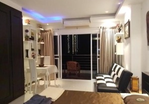 Wongamat Privacy Condo D on 7 floor