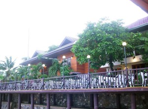 Ban U Accommodations | Samphao Lom