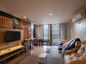 Hostel | Phra Khanong Nuea