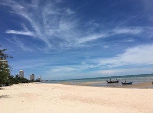 Beach Club | Cha-am
