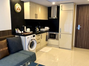 Argyle Phratamnak Pattaya | Pattaya Bay