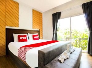 The Resort Romklao | Khlong Sam Prawet