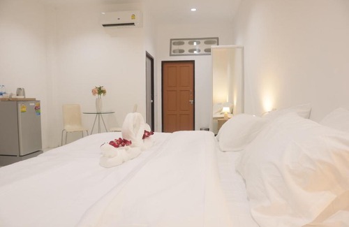 Wichit Apartment | ตะวันแมนชั่น